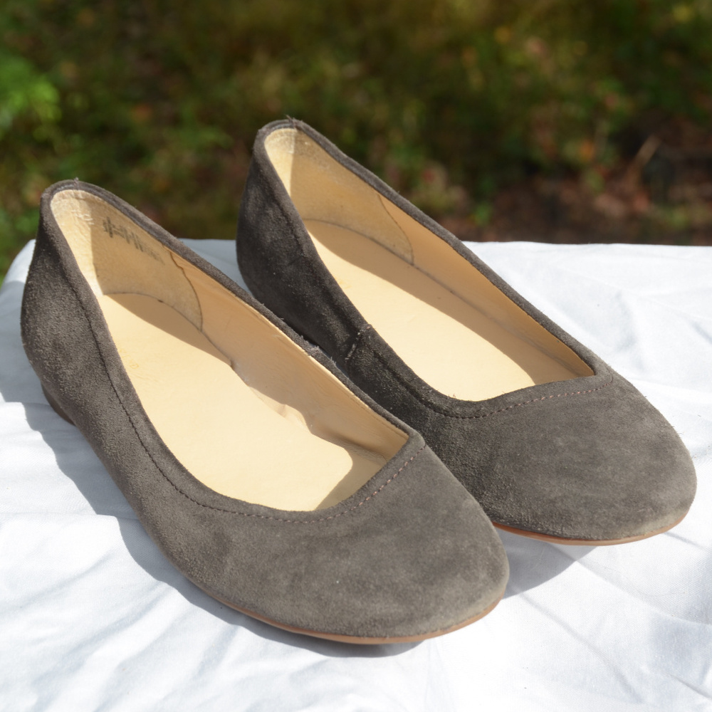 Lands End brown suede ballet flats